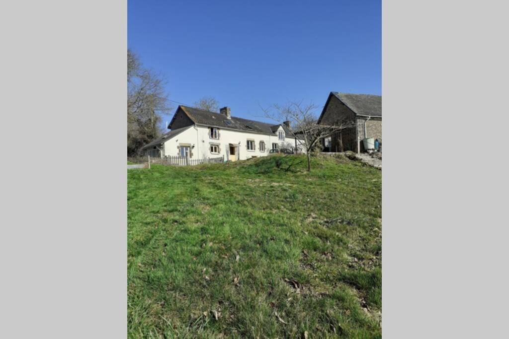 Private Farmhouse For Six In The Countryside Saint-Pierre-sur-Orthe Zewnętrze zdjęcie